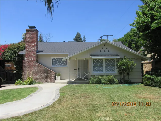 8813 Nestle, Northridge, California 91325