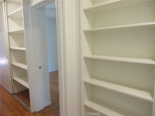 8813 Nestle, Northridge, California 91325