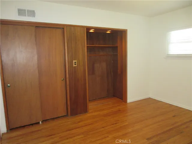 8813 Nestle, Northridge, California 91325