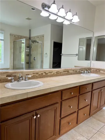 20619 Lugano Way, Porter Ranch, California 91326