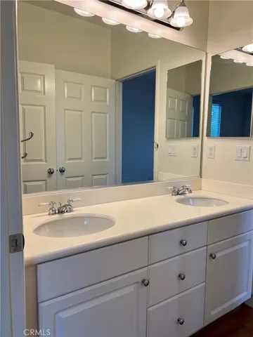 20619 Lugano Way, Porter Ranch, California 91326