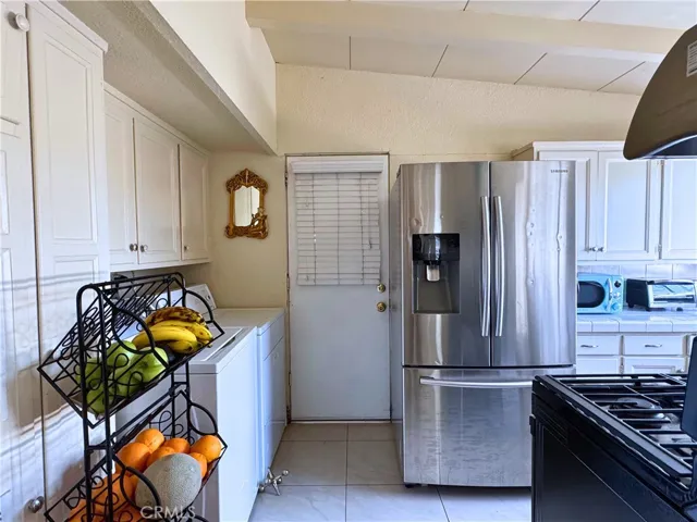 laundry room/kitchen
