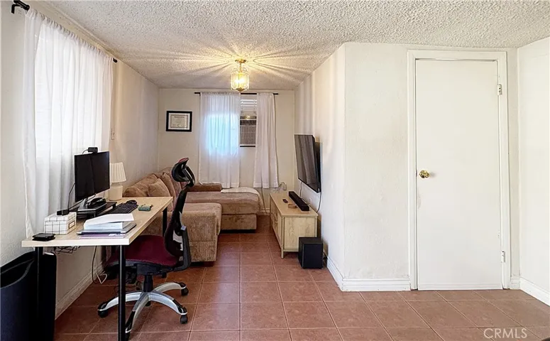 Studio-living room