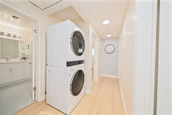 912 W Hill, Fullerton, California 92832