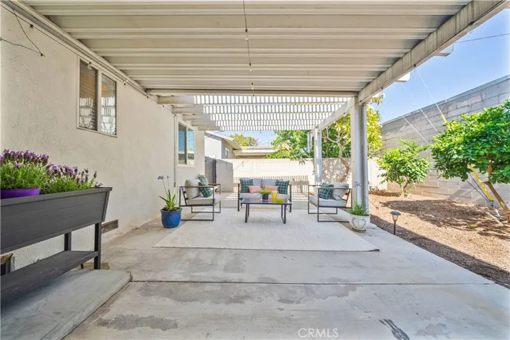 912 W Hill, Fullerton, California 92832