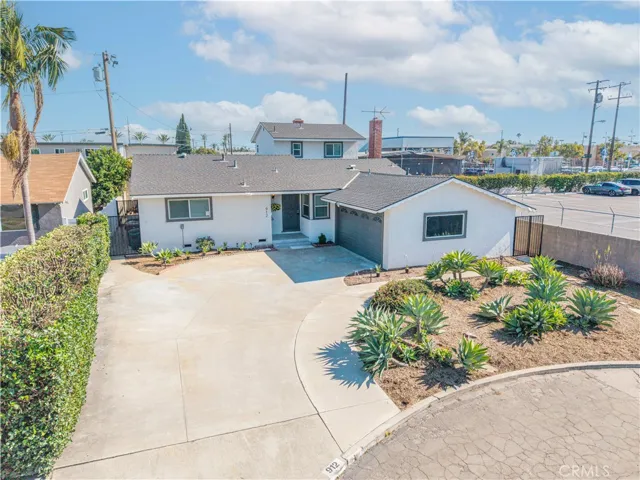 912 W Hill, Fullerton, California 92832