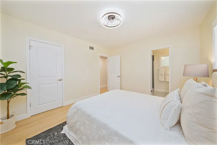 912 W Hill, Fullerton, California 92832