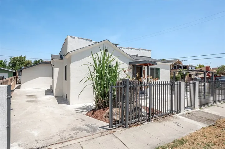 13409 S Largo Avenue, Compton, California 90222