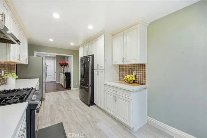 1306 E 14th Street, Santa Ana, California 92701