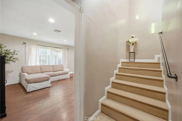 1306 E 14th Street, Santa Ana, California 92701