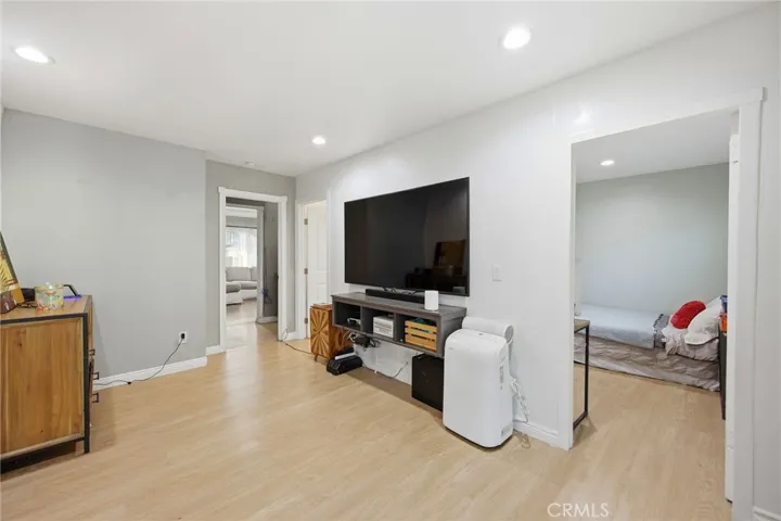 1306 E 14th Street, Santa Ana, California 92701
