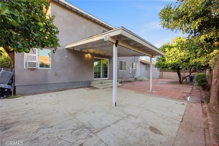 1306 E 14th Street, Santa Ana, California 92701