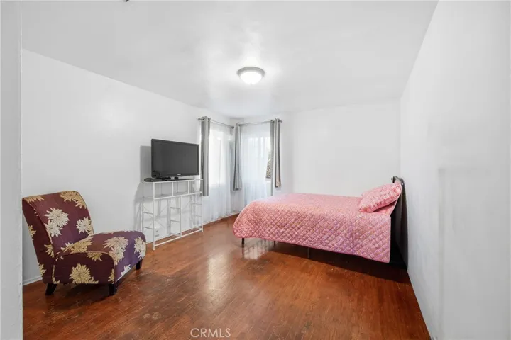 1306 E 14th Street, Santa Ana, California 92701