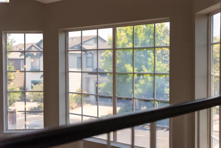 Multiple grid-pattern windows providing natural light