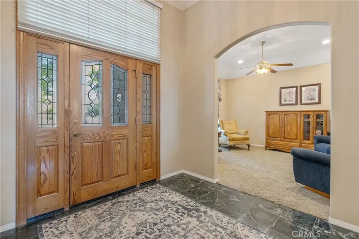 2833 E Laura Court, Visalia, California 93292