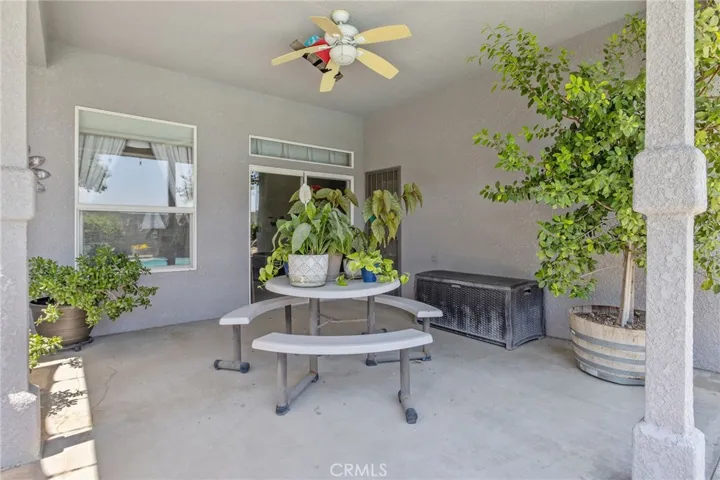 2833 E Laura Court, Visalia, California 93292
