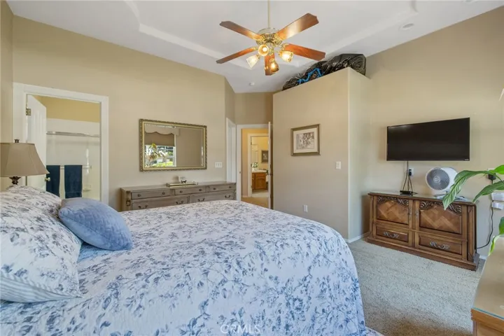 2833 E Laura Court, Visalia, California 93292