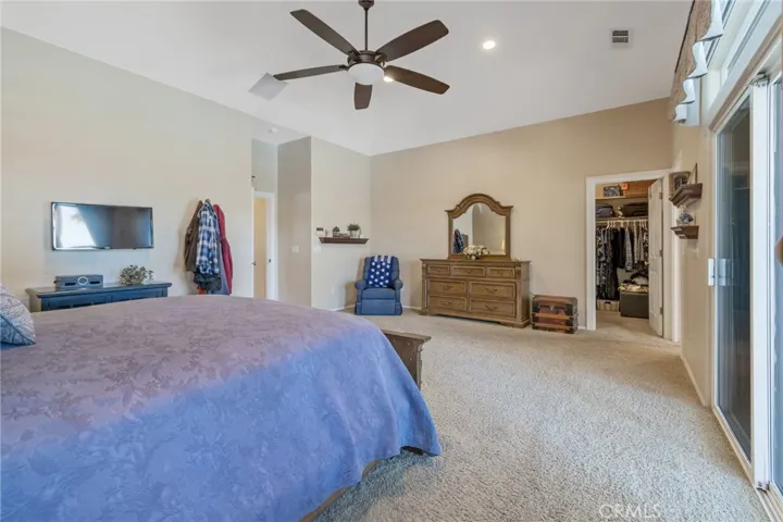 2833 E Laura Court, Visalia, California 93292