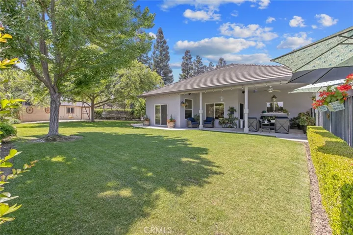 2833 E Laura Court, Visalia, California 93292