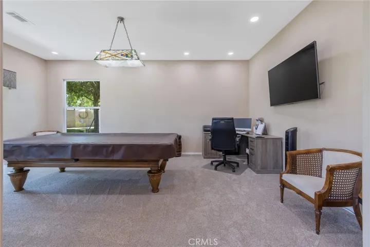 2833 E Laura Court, Visalia, California 93292