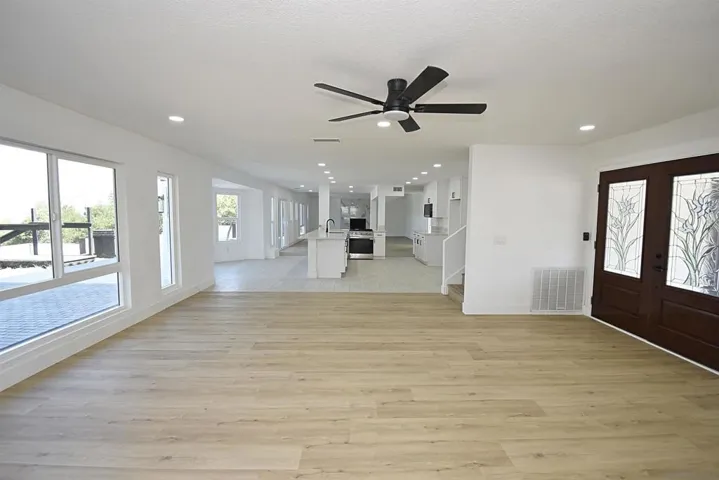 614 Sneath Way, Alpine, California 91901