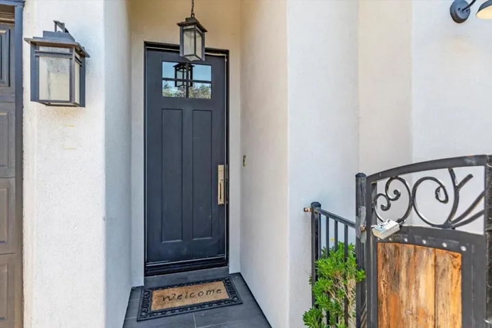 13561 Myren Drive Drive, Saratoga, California 95070