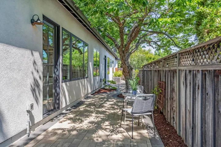 13561 Myren Drive Drive, Saratoga, California 95070