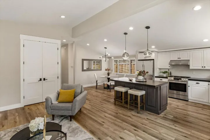 13561 Myren Drive Drive, Saratoga, California 95070