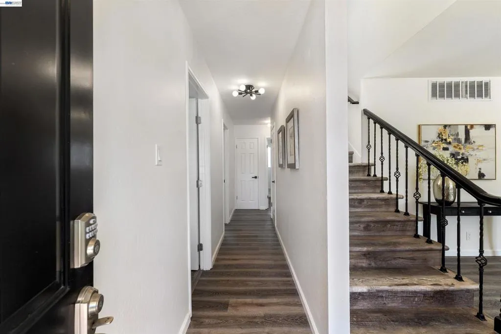 743 Ventura Dr, Pittsburg, California 94565 — photo 4