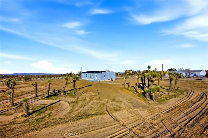 12076 Lager Road, Phelan, California 92371