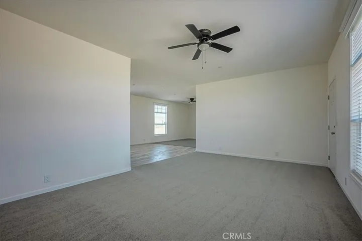 12076 Lager Road, Phelan, California 92371