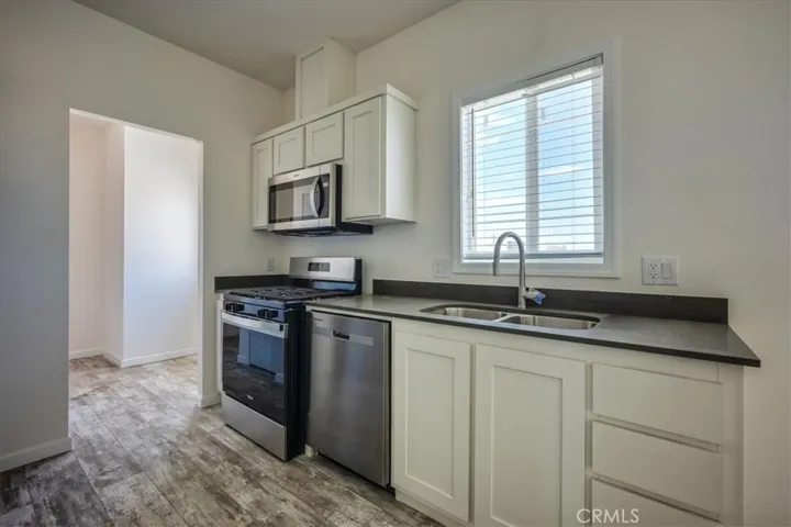 12076 Lager Road, Phelan, California 92371