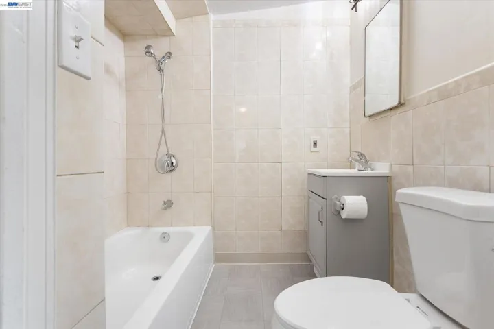Bathroom in 4th Bedroom