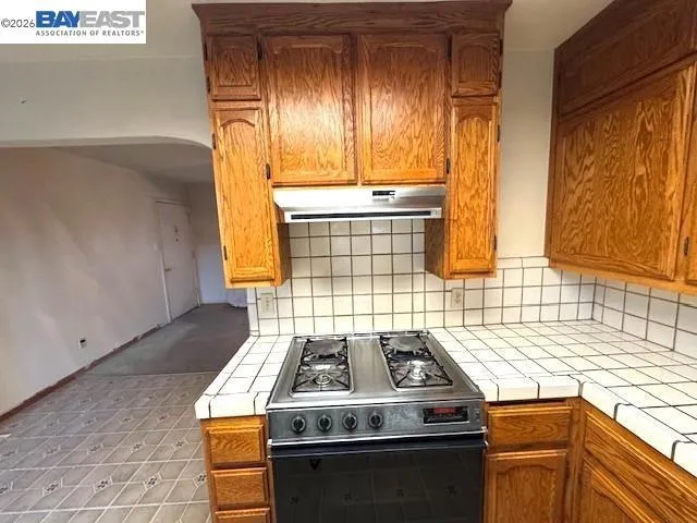 72 Andrew Ave, Pittsburg, California 94565