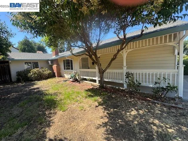 72 Andrew Ave, Pittsburg, California 94565