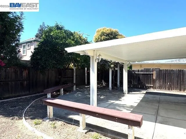 72 Andrew Ave, Pittsburg, California 94565