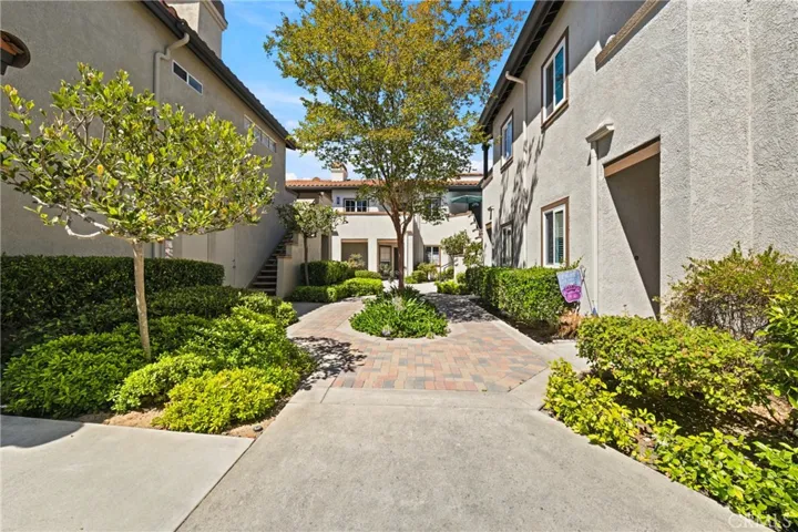 138 Via Contento, Rancho Santa Margarita, California 92688