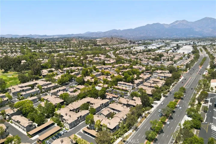 138 Via Contento, Rancho Santa Margarita, California 92688
