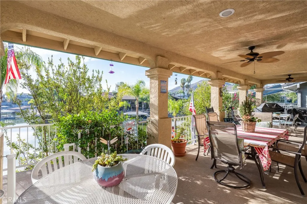 Large Waterfront top deck