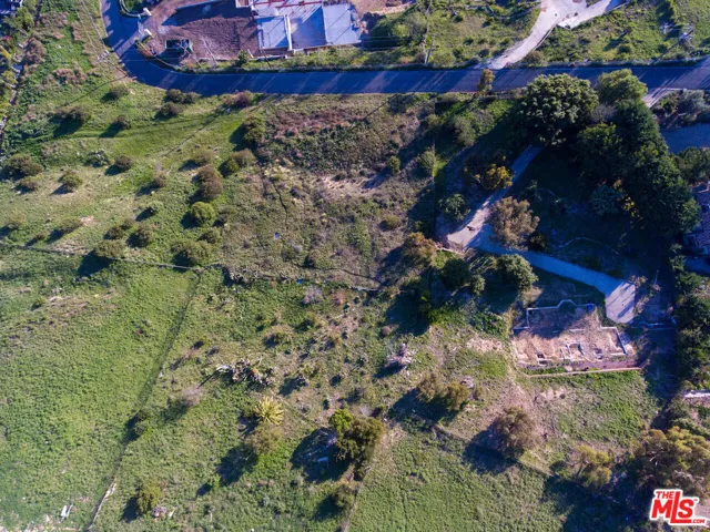 30051 Andromeda Lane, Malibu, California 90265