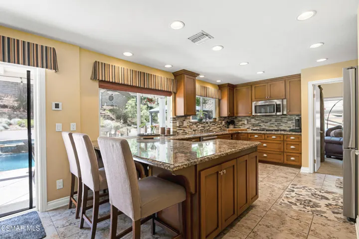 13320 Sunnyslope Pl- HsHProd-21