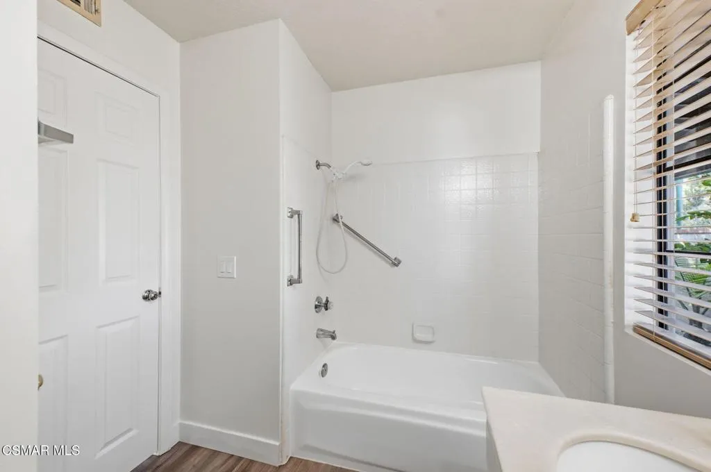 4-web-or-mls-802-congressional-rd