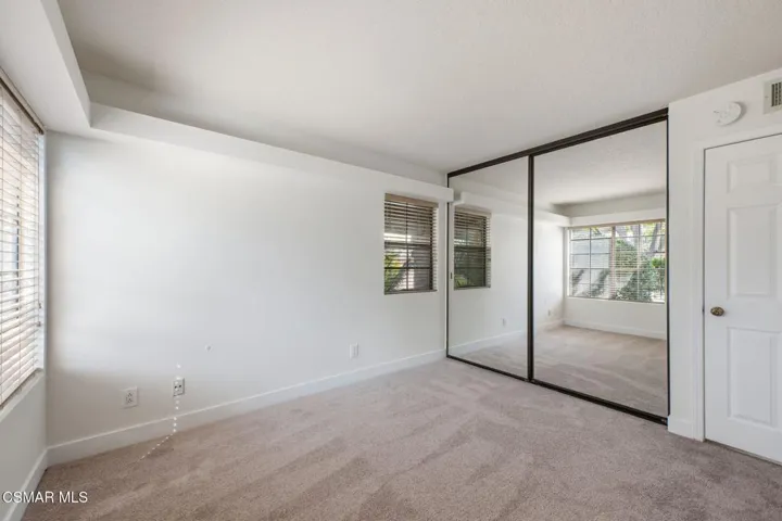 2-web-or-mls-802-congressional-rd