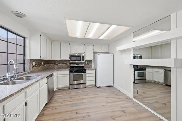 13-web-or-mls-802-congressional-rd