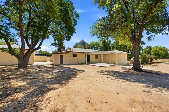 21820 Cajalco Road, Perris, California 92570