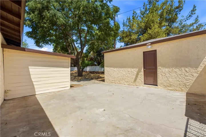 21820 Cajalco Road, Perris, California 92570