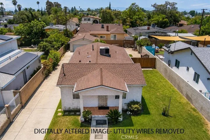 Extra Large 7,346 sq ft. Lot Size. Great Side Yard Garden Space.