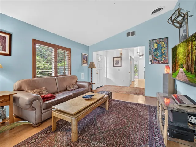 31202 Quail Valley, Castaic, California 91384