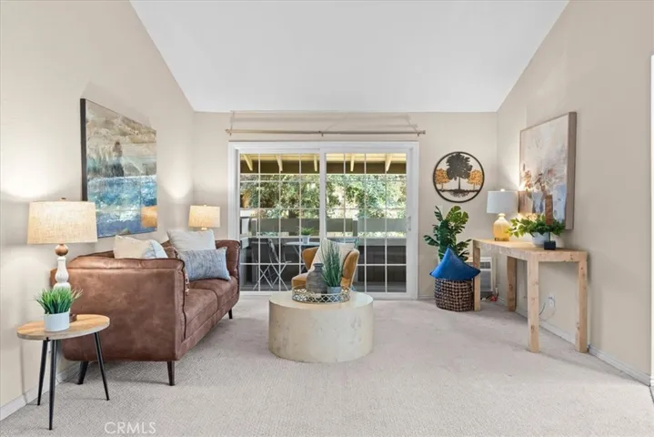 208 Springview, Irvine, California 92620