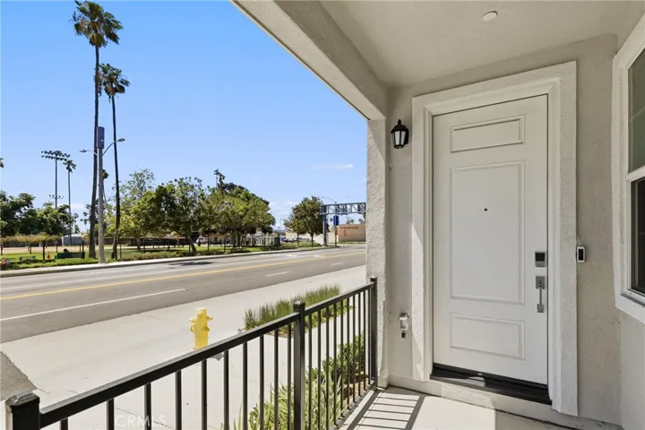175 W La Palma Avenue 6, Anaheim, California 92801